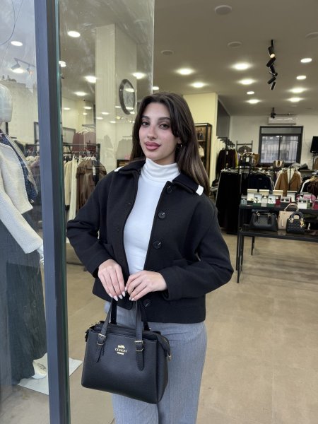 جاكيت جوخ قصير