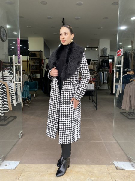 جاكيت مخطط جوخ